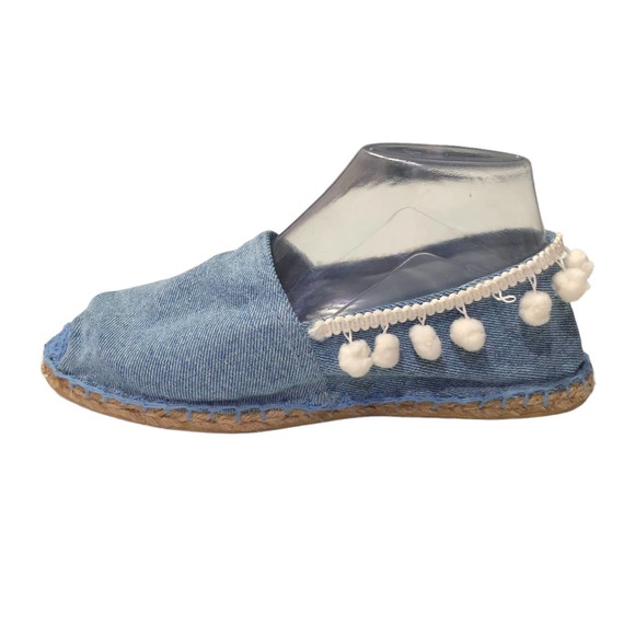 DOPPIO Italy Womens Flats 8 Blue Crochet Denim Cream Pom Pom Espadrilles Slip On - Picture 3 of 10